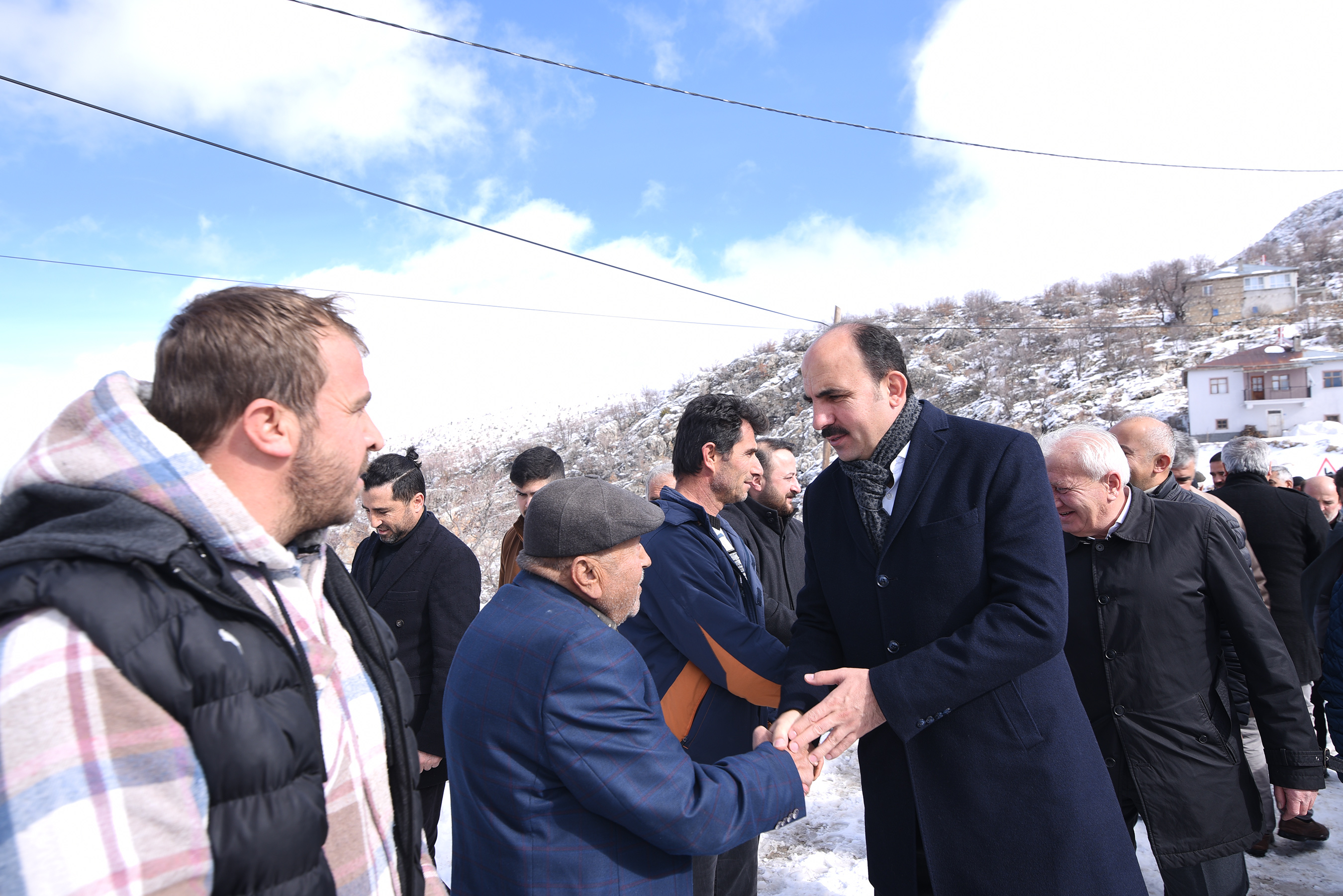 Başkan Altay , Bozkır'ın mahallelerini ziyaret etti