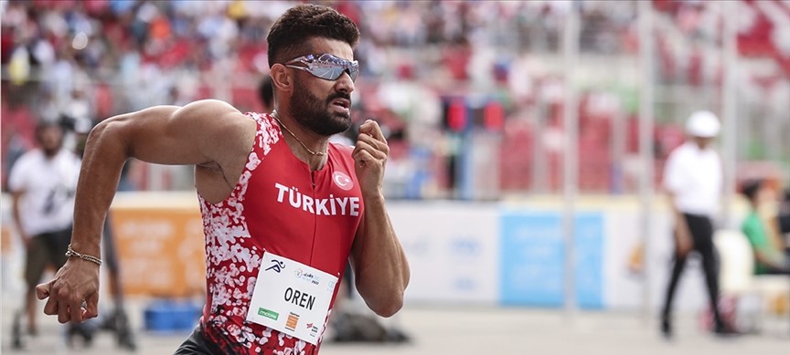 Sinan Ören, 300 metrede yeni Türkiye rekorunun sahibi oldu