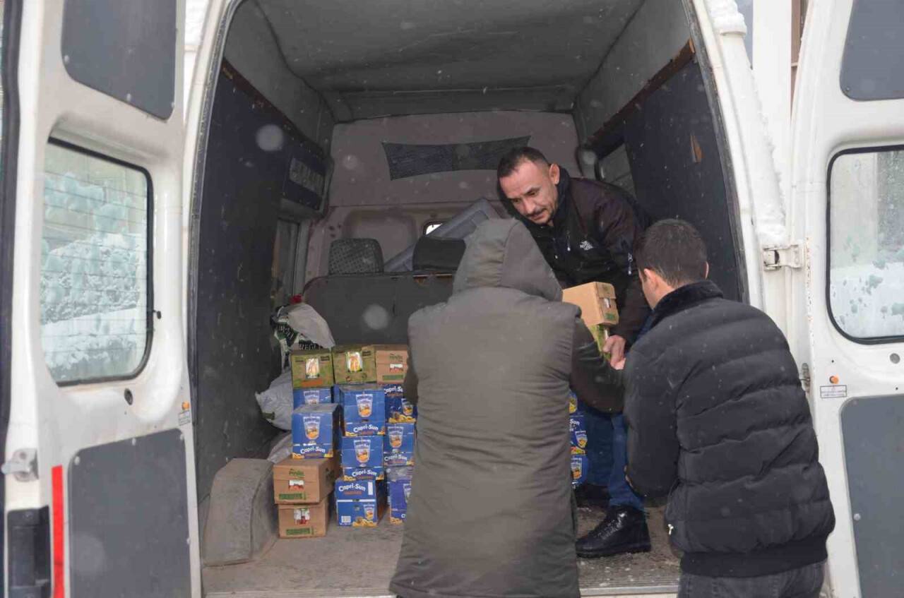 Ereğli Belediyesi'nden deprem bölgesine yardım