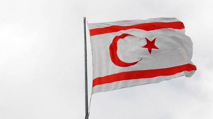 KKTC'de Türkiye'deki depremlerin ardından 7 gün ulusal yas ilan edildi
