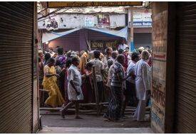Yemekten Zehirlenen 20 Öğrenci Öldü