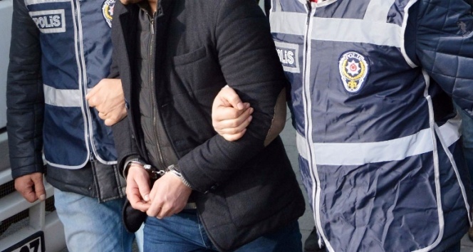 İstanbul’da 5 müteahhit, polis tarafından yakalandı