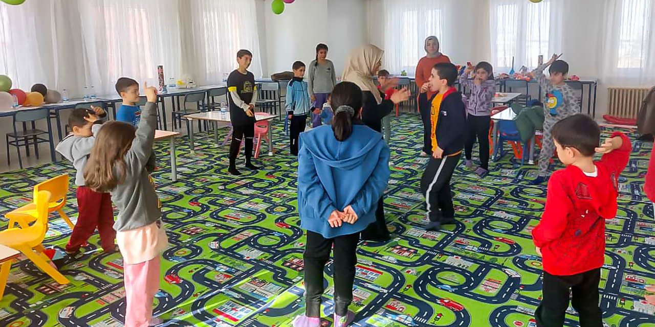 Konya'da depremzede çocuklar için ana sınıfı ve oyun odaları açılıyor