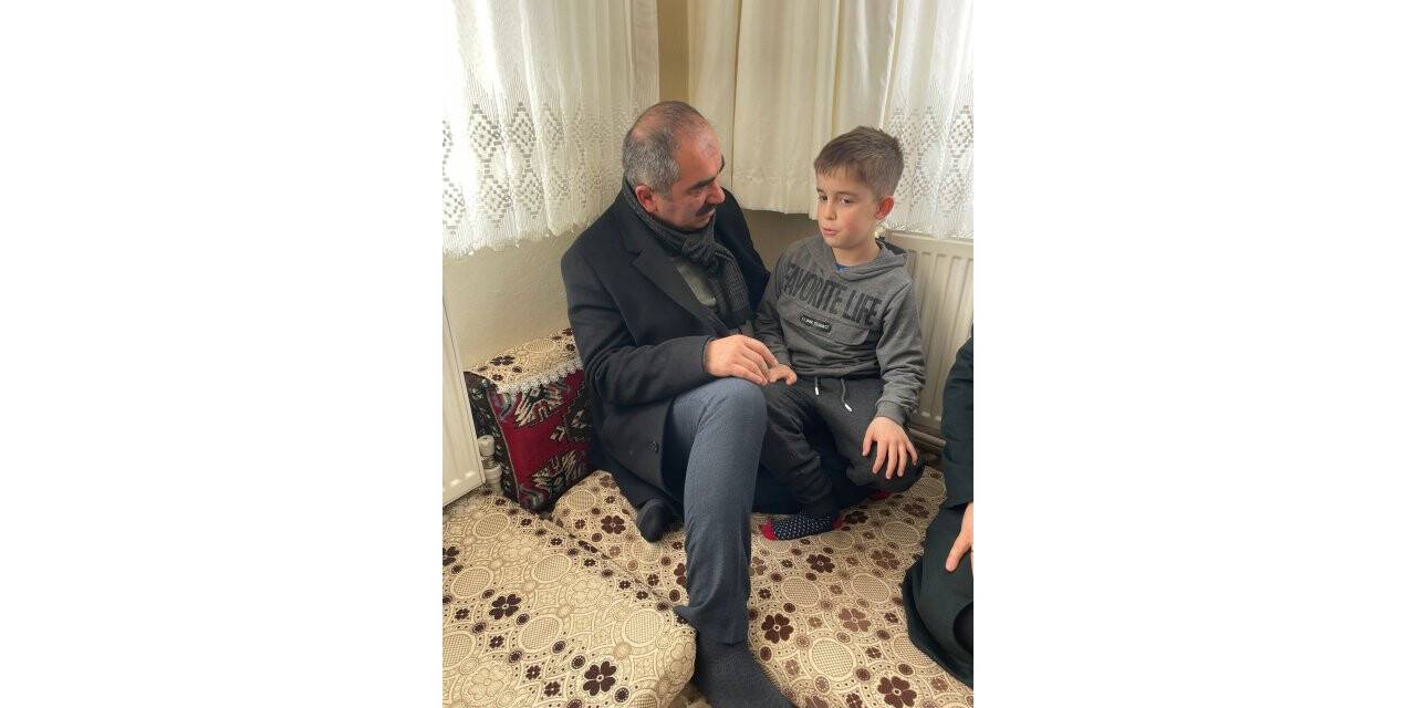 AK Parti Karatay'dan depremzede ailelere ziyaret