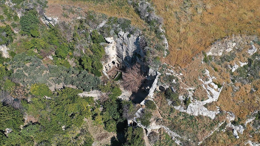 Depremden hasar almayan Hatay'daki mağaralar dronla görüntülendi