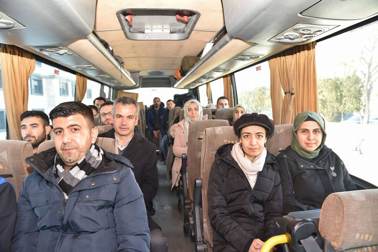 22 öğretmen Hatay'a uğurlandı