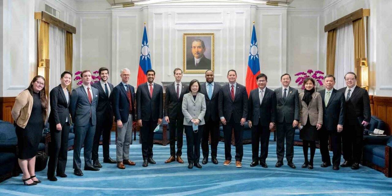 ABD Kongre heyeti Tayvan lideri Tsai ile görüştü