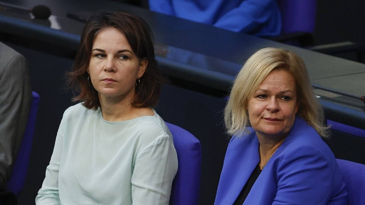 Alman bakanlar Pazarcık'ta