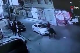 At süren kişi otomobile çarptı, kaçtı