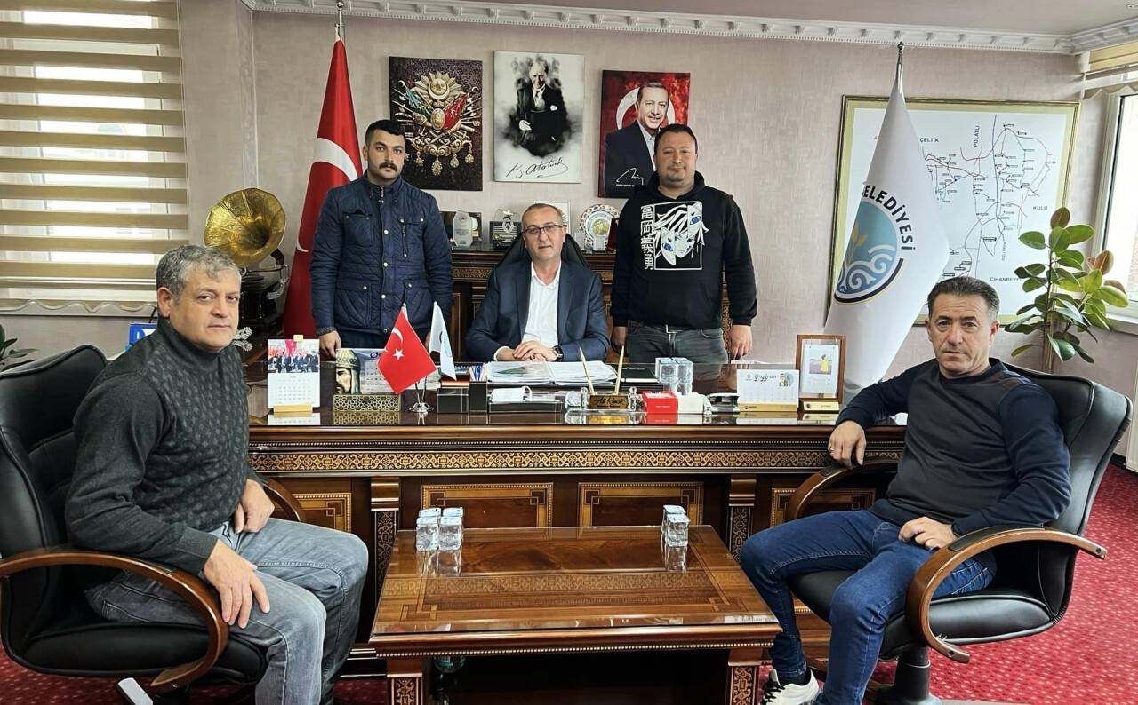 Başkan Konak, iş makinesi operatörleriyle bir araya geldi