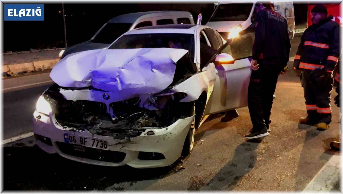 Elazığ’da trafik kazası: 2 yaralı