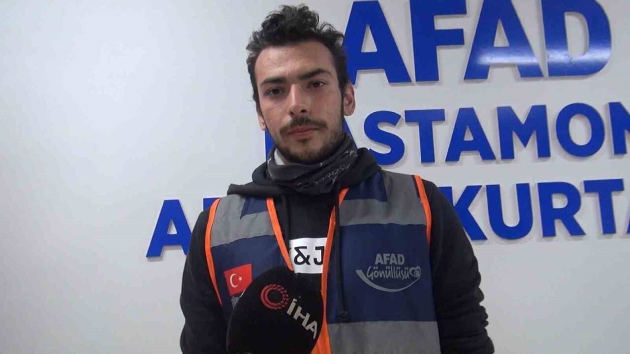 AFAD gönüllüsü duygulandırdı