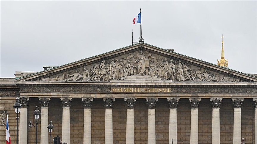 Fransa'da Ulusal Mecliste alkol yasağı tartışılıyor