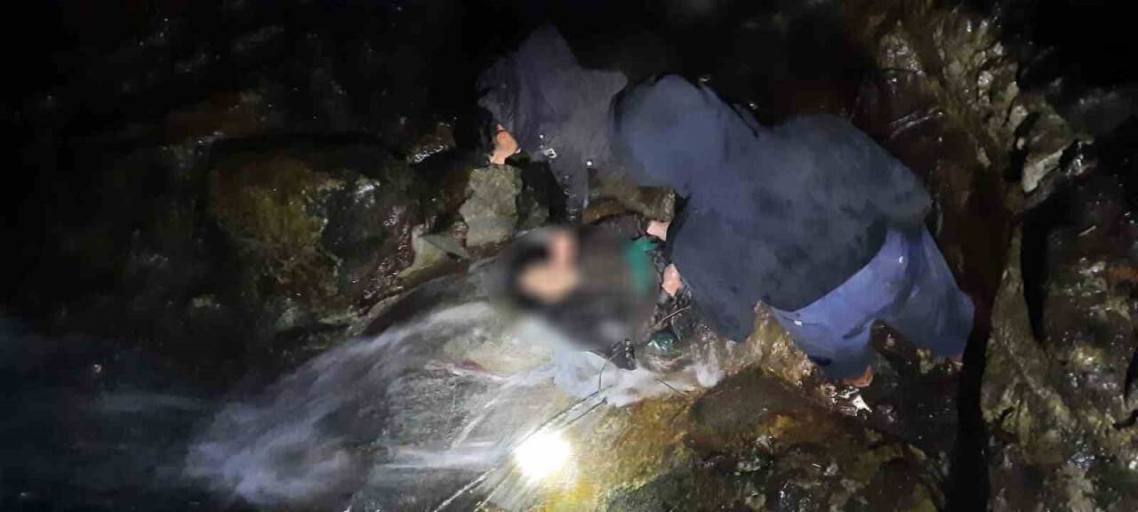 Çoban uçuruma yuvarlandı