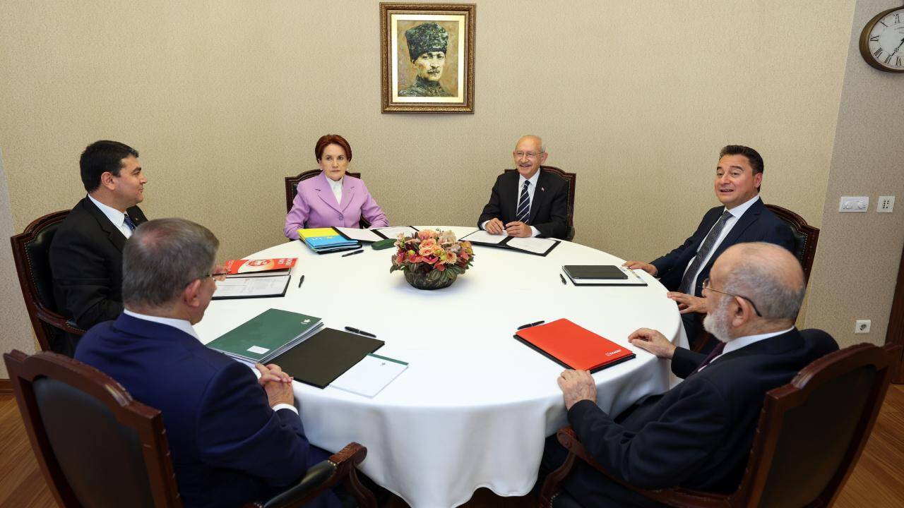 Altılı masanın toplantısı sona erdi