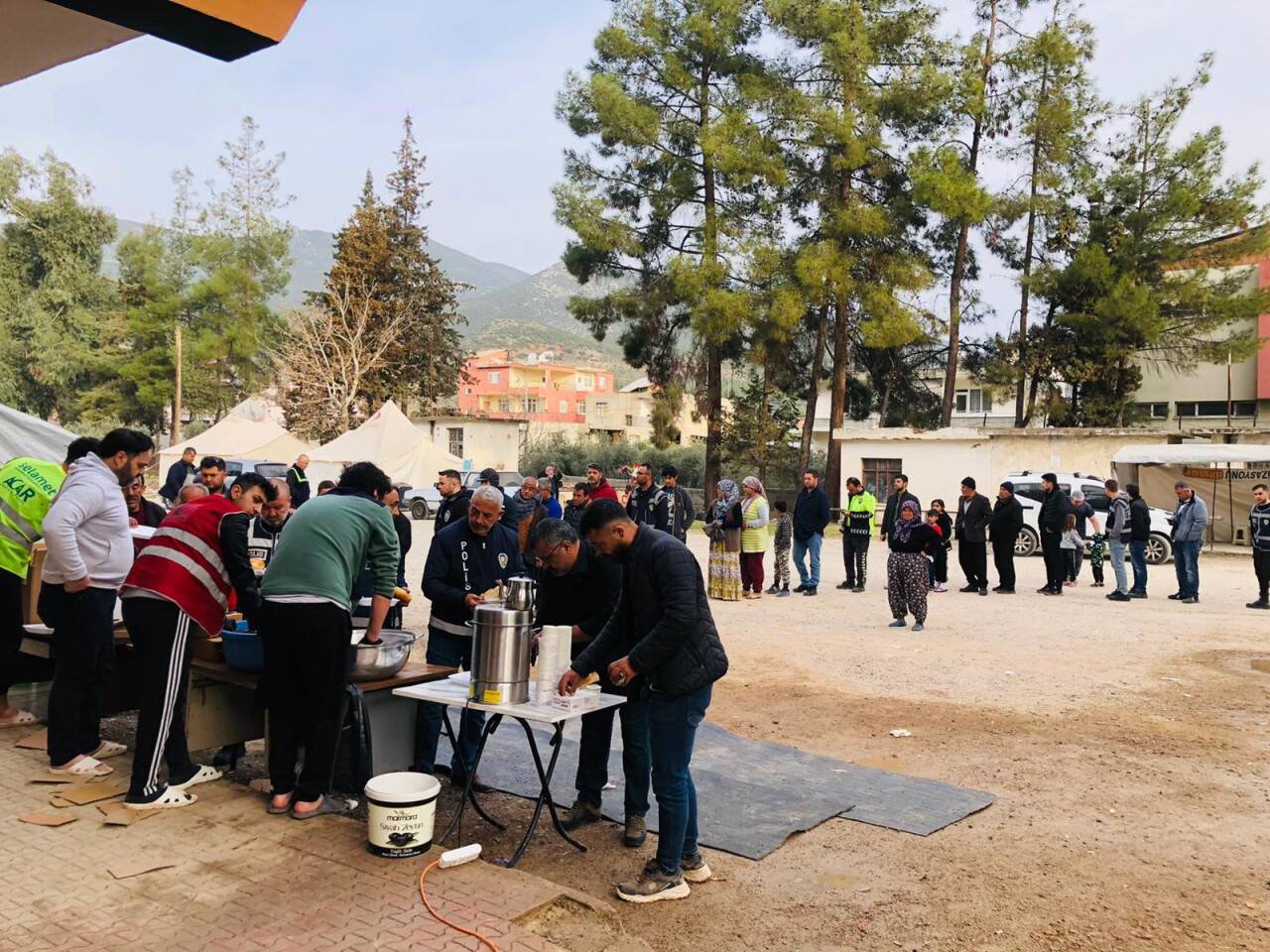 YRP Konya’dan Hatay’a aşevi