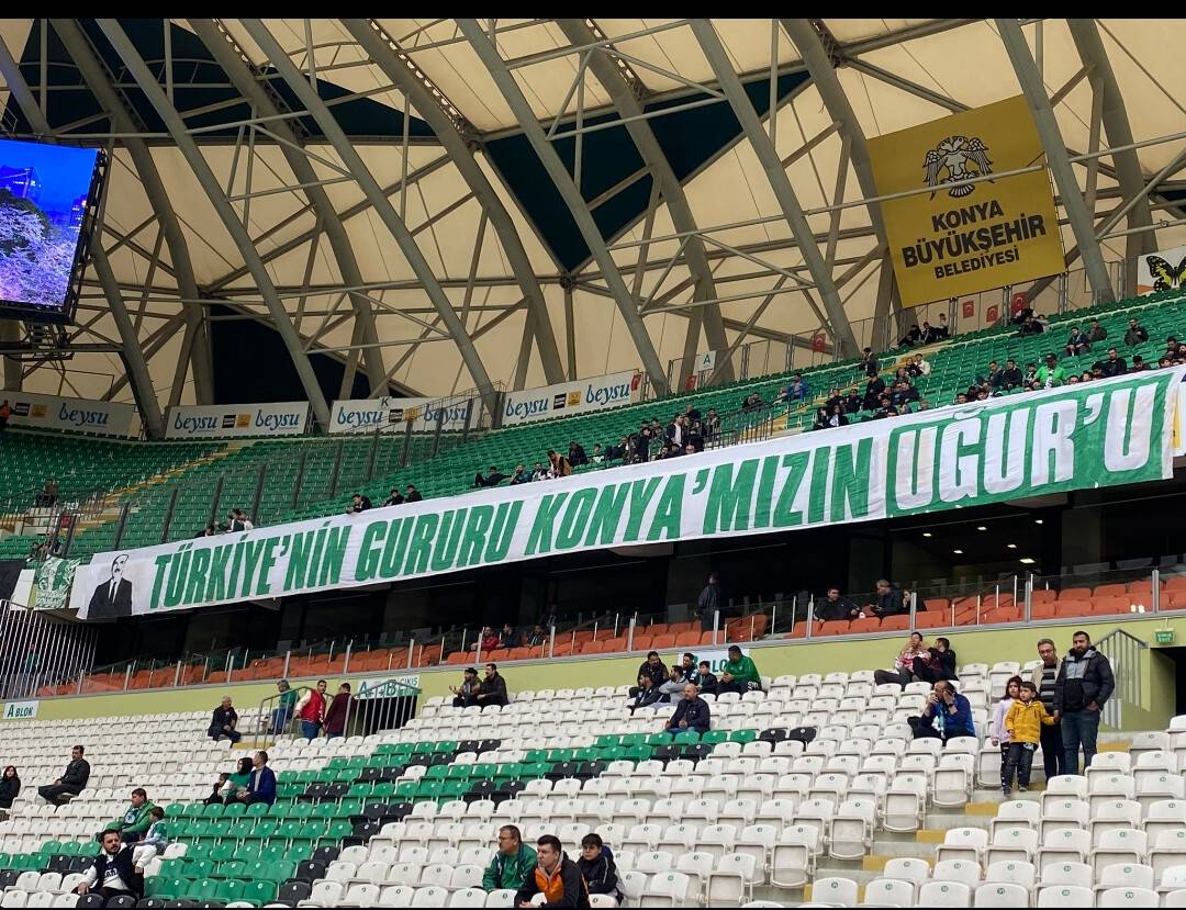 Konyaspor taraftarından Uğur Başkan’a tam destek