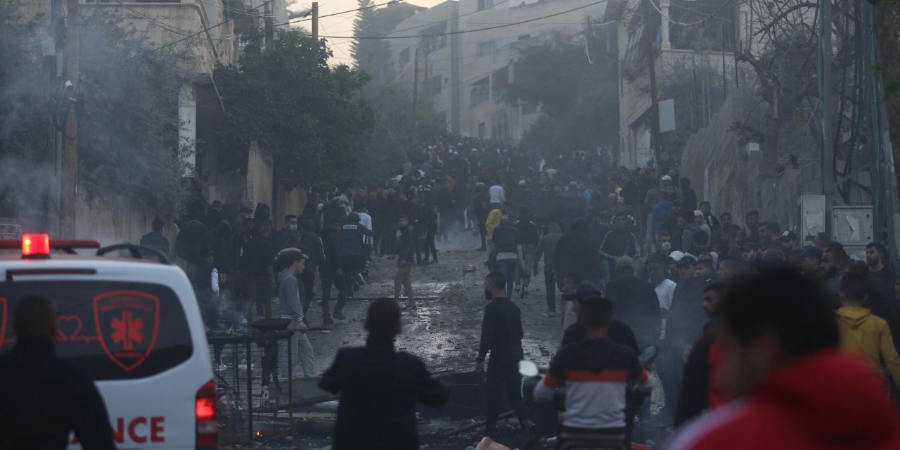 İsrail askerleri Cenin'de 6 Filistinliyi katletti, 9 kişiyi yaraladı