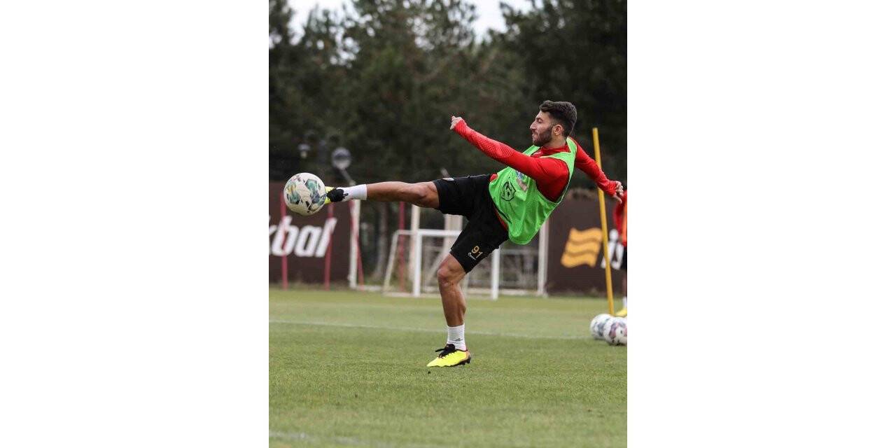 Kayserispor 5 futbolcu gönderdi