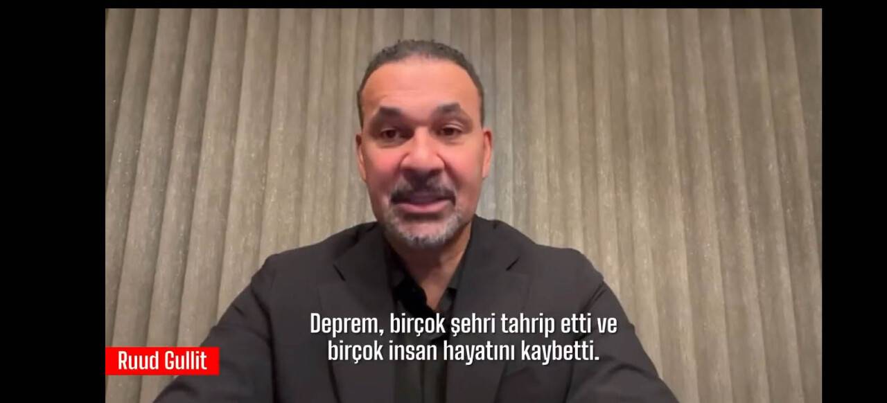 Ruud Gullit’ten depremzedeler için destek çağrısı