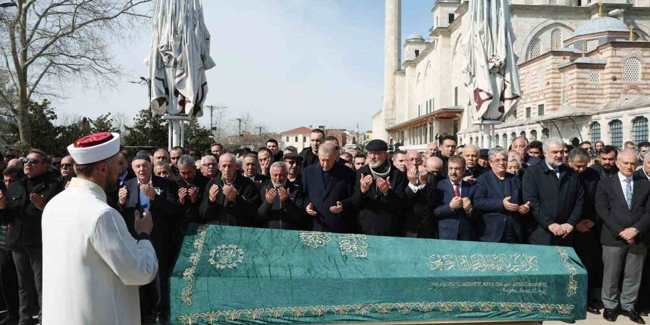 Cumhurbaşkanı Erdoğan, cenazeye katıldı