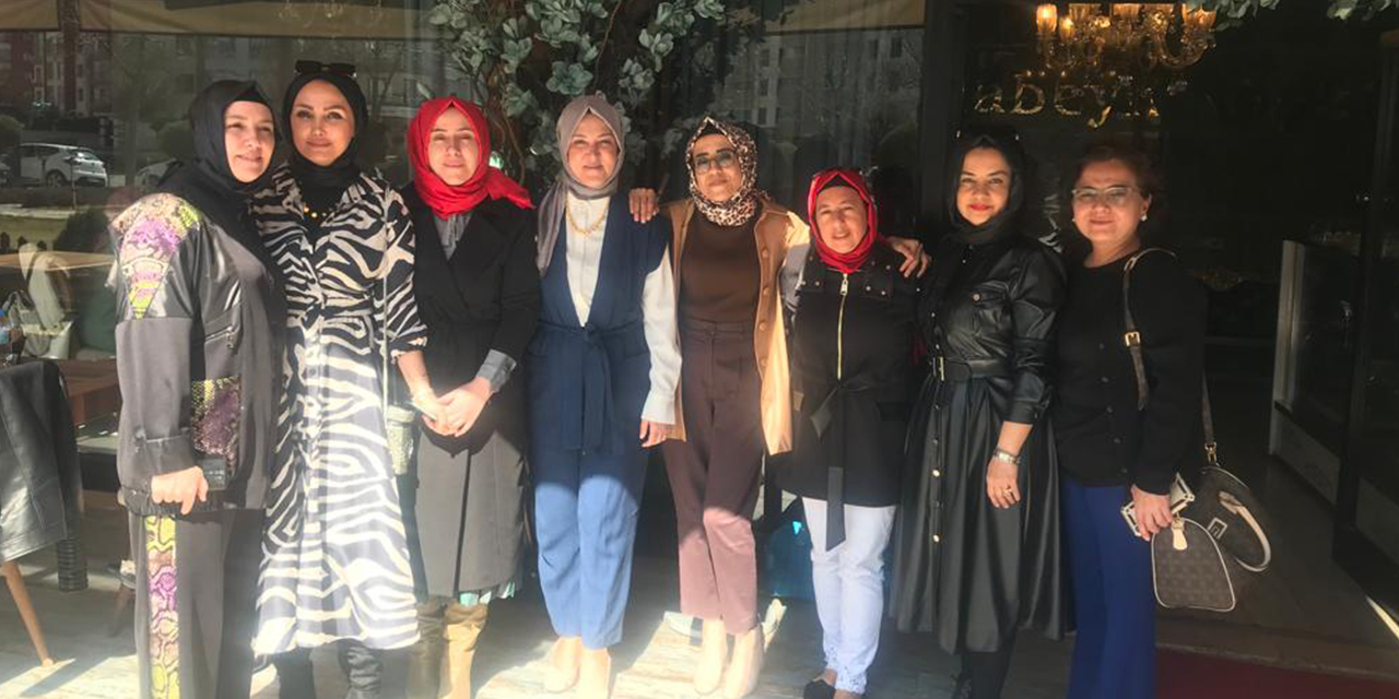 Konyalı kadınlar Mabeyn Köşkü'nde