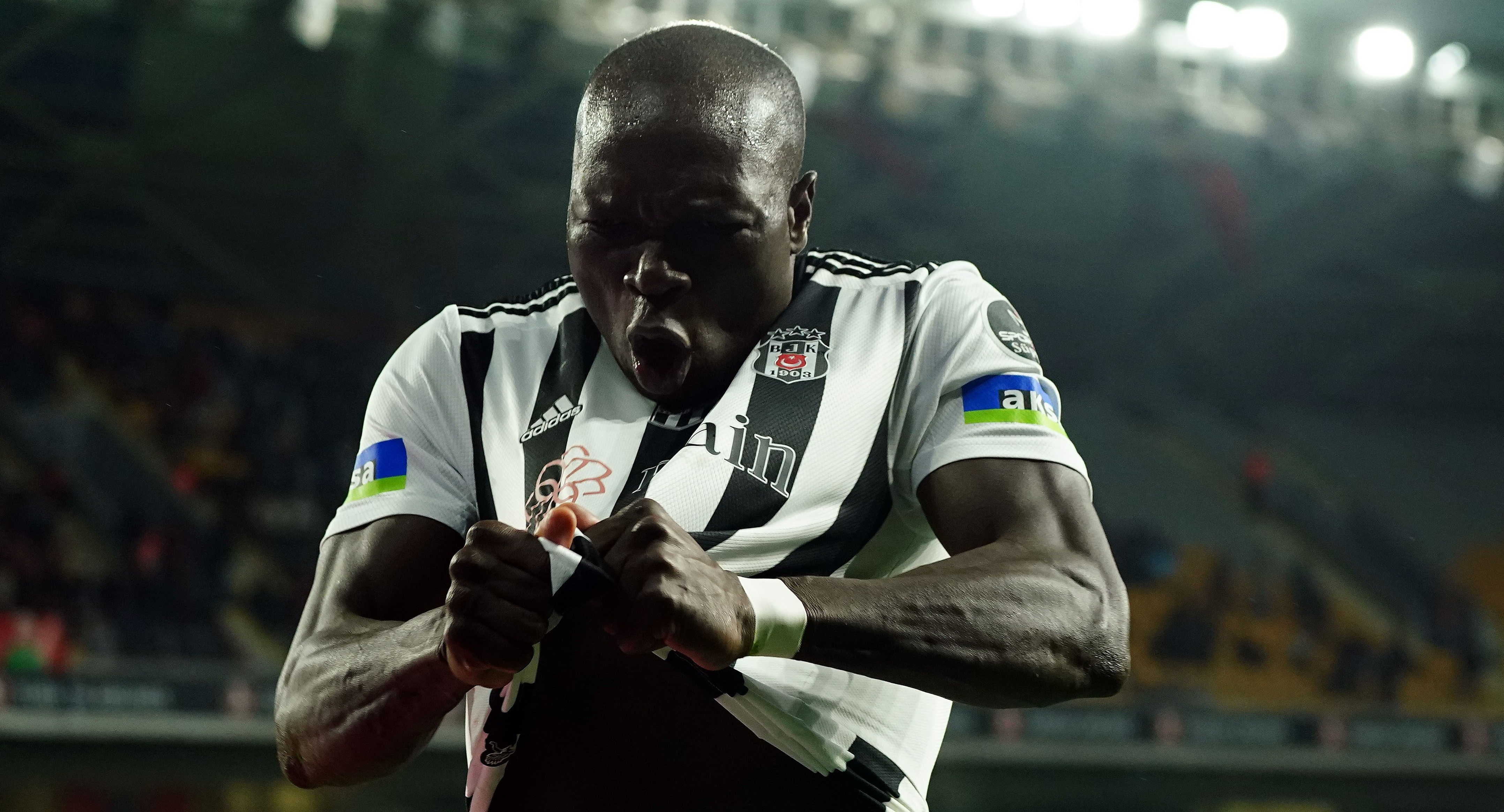 Aboubakar gollerine devam ediyor