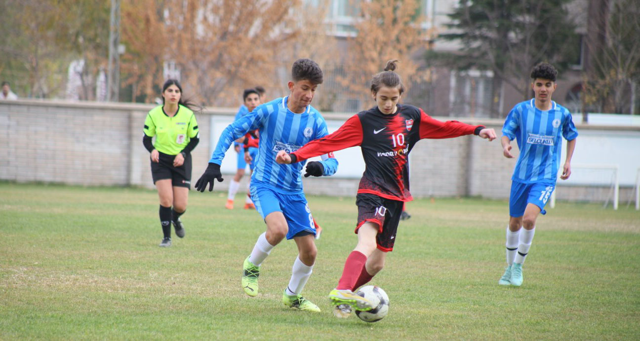 U16 Ligi Final Grubunda heyecan devam etti