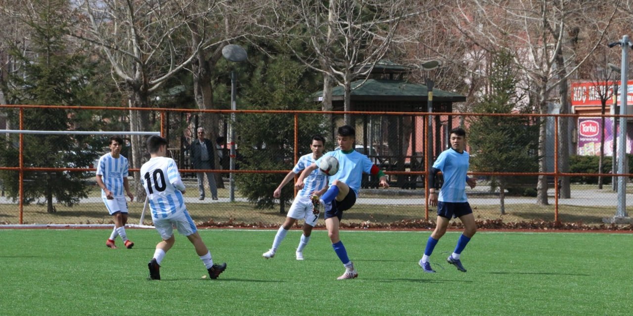 U18 Ligi’nde play-off grubuna kalan takımlar belli oldu