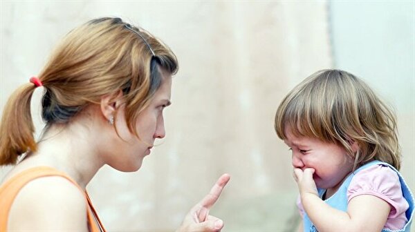 Çocuklara kural koyarken olumlu dil kullanılmalı