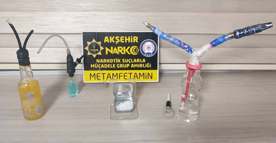 Konya'da metruk binada uyuşturucu kullandılar