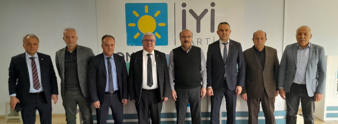 Türk-İş'ten, İYİ Parti'ye  hayırlı olsun ziyareti