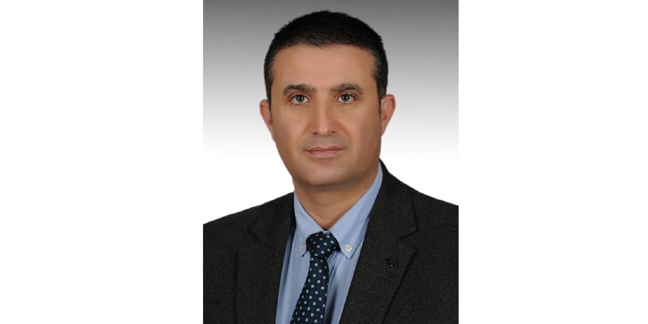 MHP MYK Üyesi Doç. Dr.  Karakayacı aday adayı oluyor