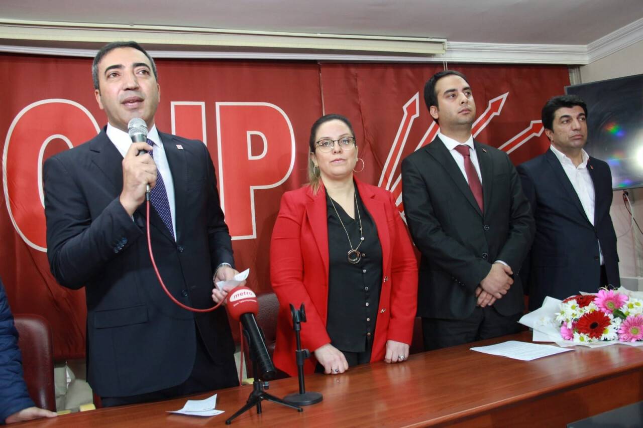 İş adamı Ercan CHP aday adayı oldu