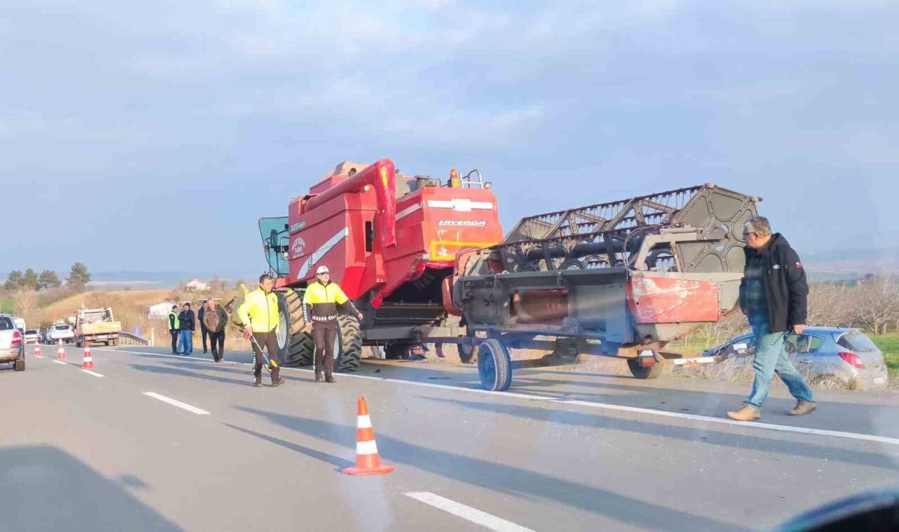 Otomobil biçerdövere çarptı: 1 ölü