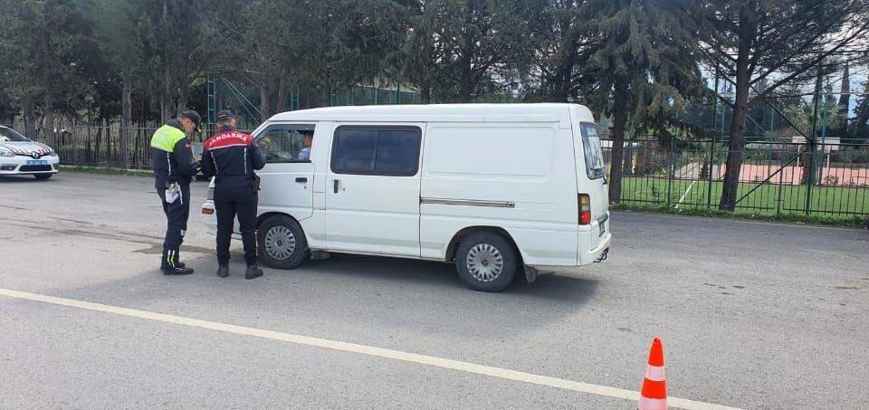 171 şahsa uyuşturucu ve kaçak tütün operasyonu