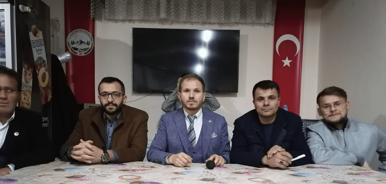 Kacaroğlu  aday adayı