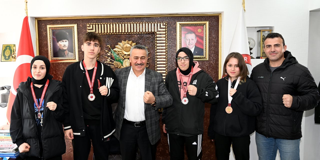 Seydişehir Belediyesi Spor Kulübü’nden Muay Thai’da 4 madalya