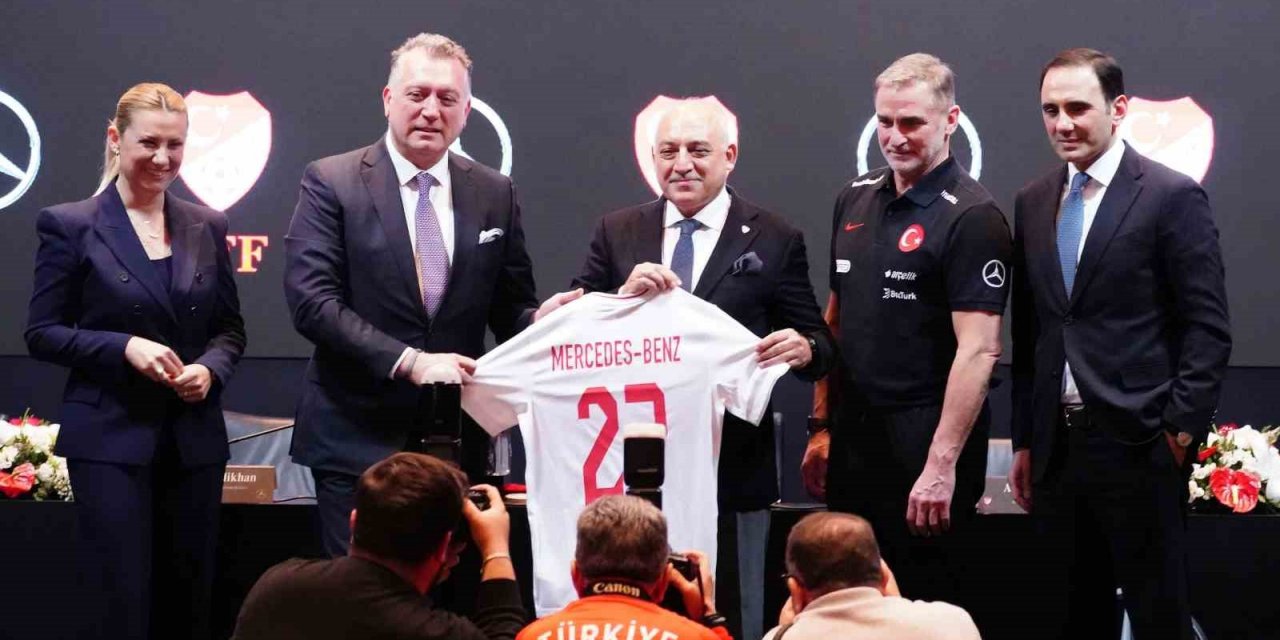 Mercedes-Benz, Türk futboluna desteğini artırıyor