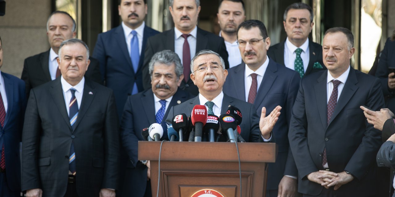 Cumhurbaşkanı Erdoğan'ın, Cumhur İttifakı'nın cumhurbaşkanı adayı olarak başvurusu YSK'ye yapıldı