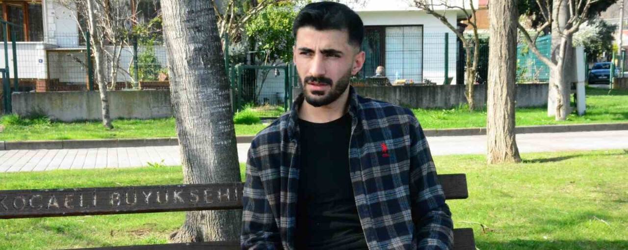 Sahnede türkü söylerken kendi ölüm haberini aldı