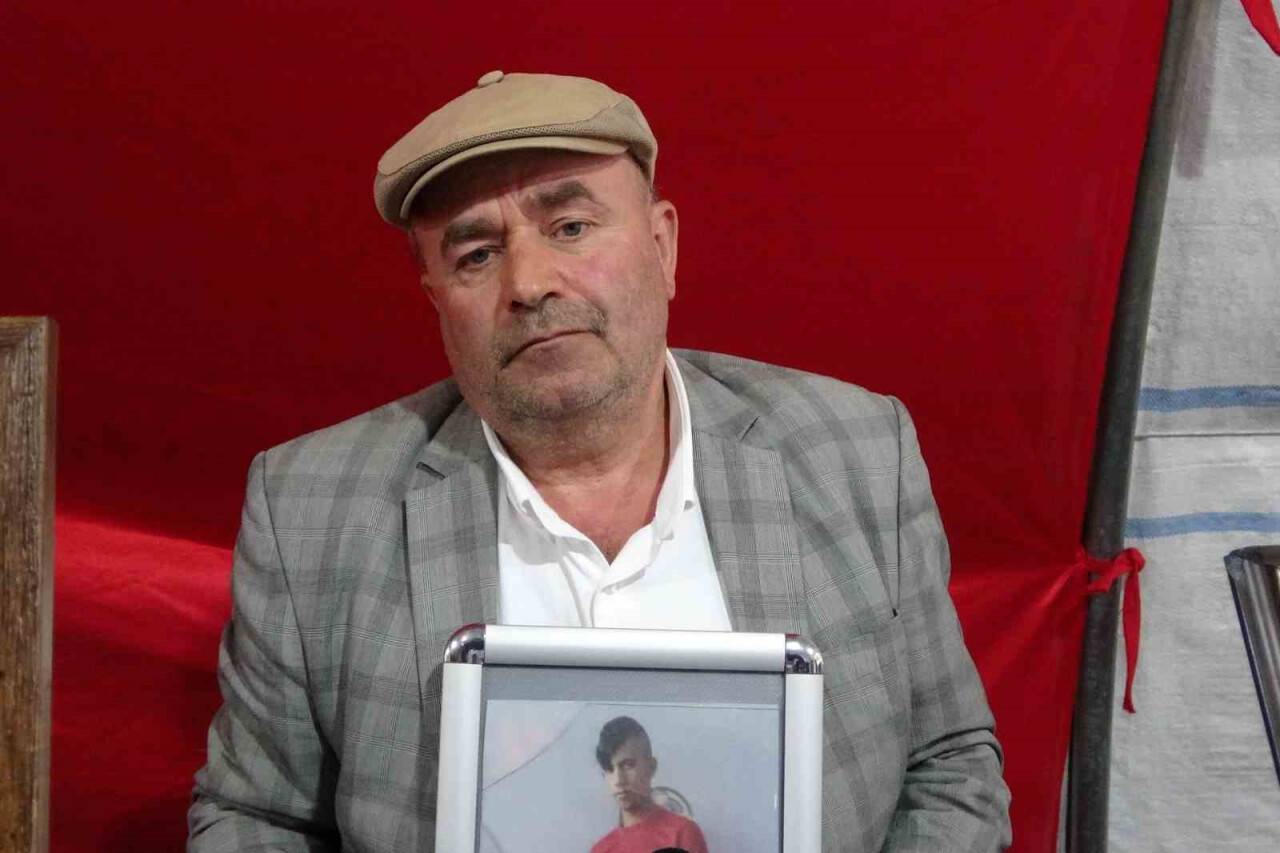 Ailelerin evlat direnişi sürüyor