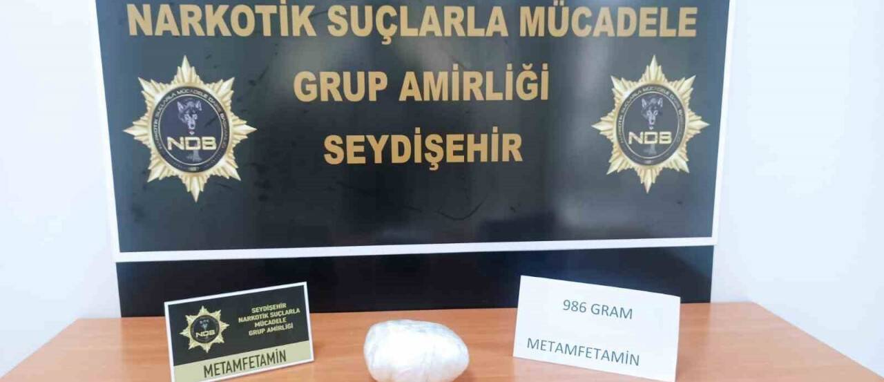 Konya'da yastık içinden uyuşturucu çıktı