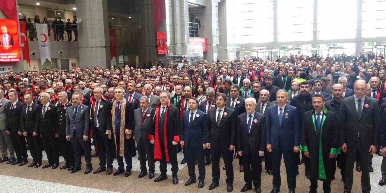 Şehit Savcı Mehmet Selim Kiraz şehadetinin 8’inci yıl dönümünde adliyede anıldı