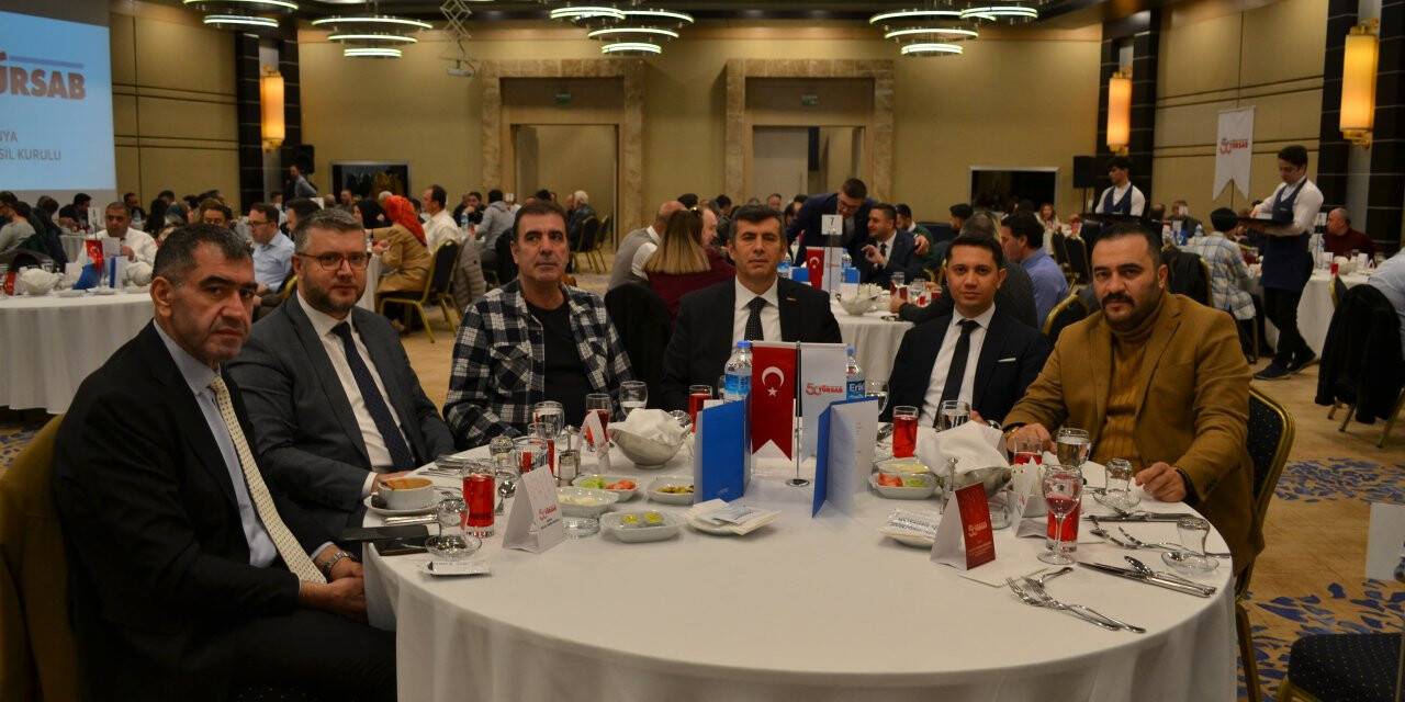 Turizmciler iftarda buluştu