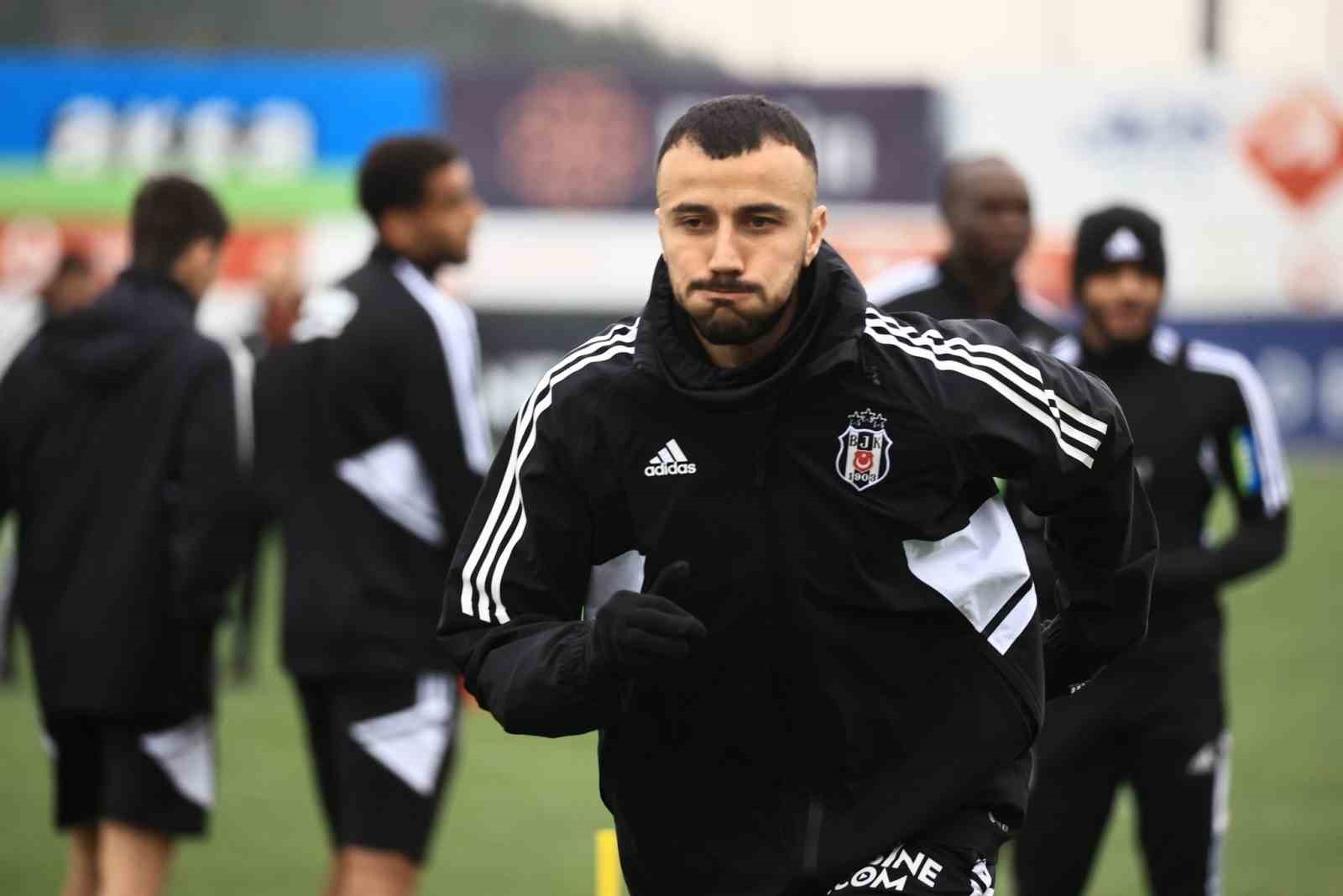 Beşiktaş’ta, Fenerbahçe maçı hazırlıkları sürüyor