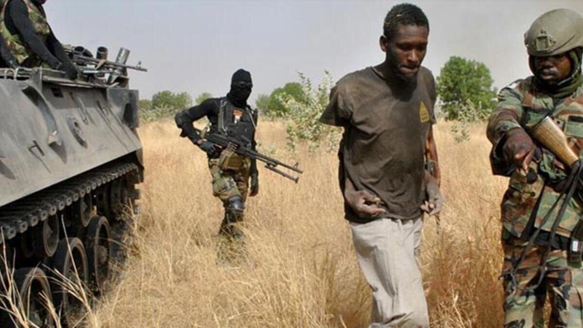 Nijerya ordusu 11 silahlı çete üyesini etkisiz hale getirdi