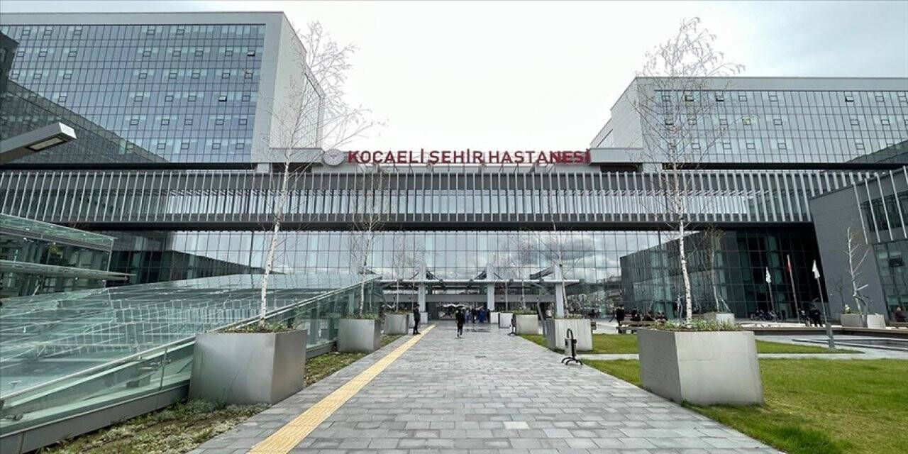 Kocaeli Şehir Hastanesi hasta kabulüne başladı
