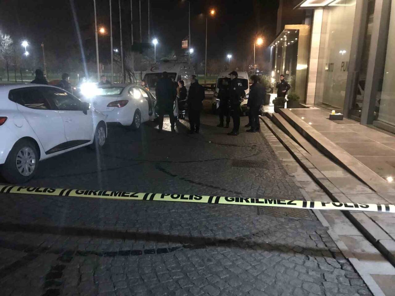 Bir şahıs park halindeki araçta ölü bulundu