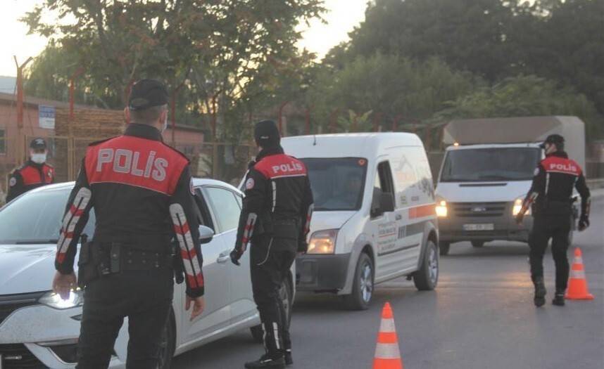 Çeşitli suçlardan aranan 37 kişi yakalandı